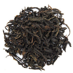 Relaxing tea ritual with Organic Positively Tea Qilan Wuyuan