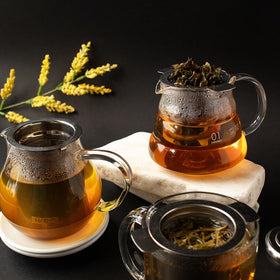 Nutrition panel for Organic Positively Ti Kuan Yin tea showing antioxidants.