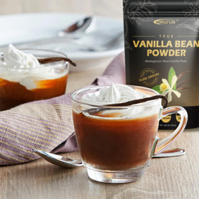 ORGFUN Vanilla Powder on cake batter to enhance aroma and flavor.
