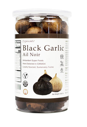 Orgnisulmte black garlic 90-day fermentation—deep color and gentle sweetness.