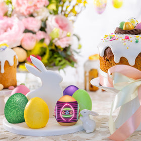 PAAS glitter pouch adds festive sparkle to eggs.