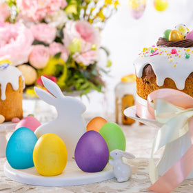 PAAS Megga Color Cups help personalize eggs with magic crayons for unique designs.