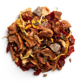 Palais des Thés French Garden tea bag with blackberry highlights a rich, comforting aroma