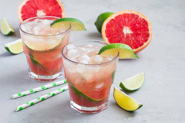 Pat O'Brien's Hurricane Mix 2-pack ingredients list hints at tropical notes.