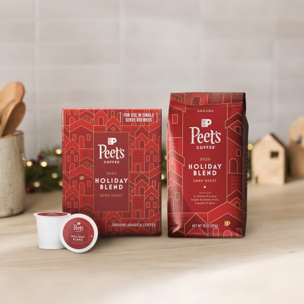 Peet's notes: candied orange, chocolate, and spice in Holiday Blend.