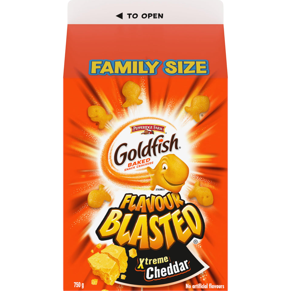 Pepperidge Farm Goldfish Flavour Blasted Xtreme Cheddar pack front showcases bold cheddar flavor.