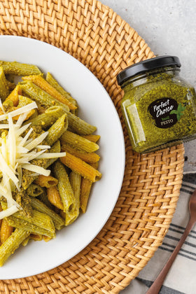 Perfect Choice Basil Pesto gift display appealing to gourmet food lovers.