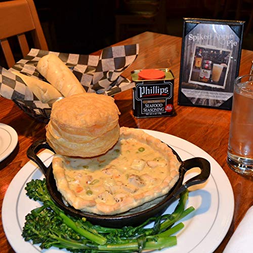 Phillips Seafood Seasoning french fries plate reveals robust seasoning dust.
