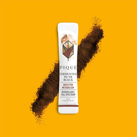 PIQUE pour tea hot water image showcases easy steep for on-the-go.