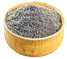 Plant Guru powder sprinkled on salad reveals subtle spicy-nutty notes.