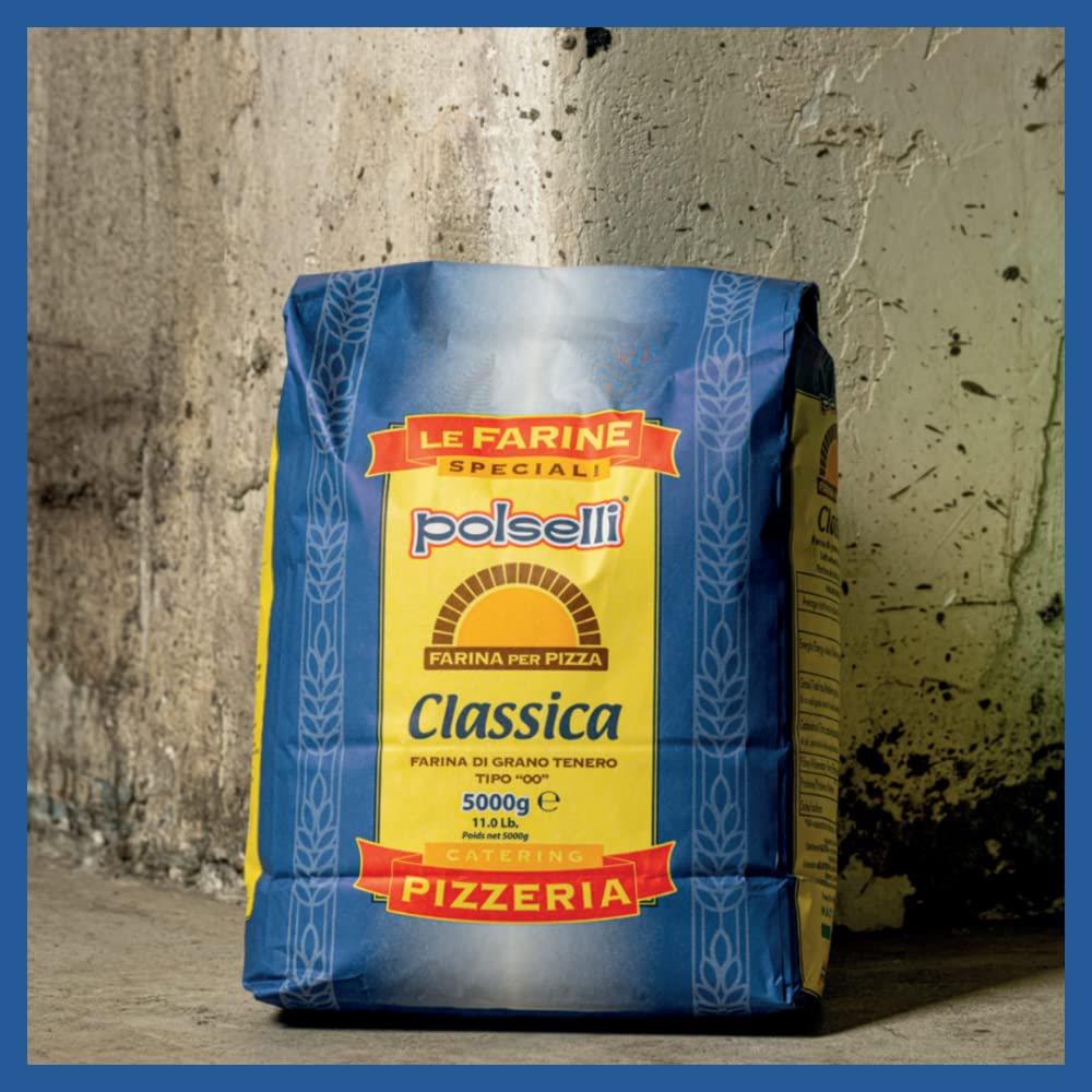 POLSELLI Neapolitan crust with a soft bottom and bubbly cornicione