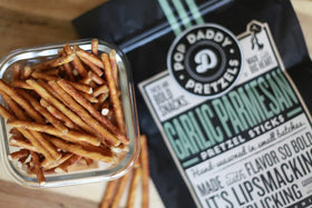 Close-up of garlic parmesan flavor, showcasing bold taste and crunchy texture.