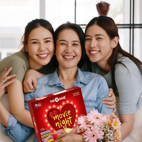 Pop N' Dulge Garlic Parmesan seasoning delivers chef-inspired aroma and depth.