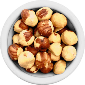 Premium Growers hazelnuts close-up highlighting crisp skin and rich aroma.