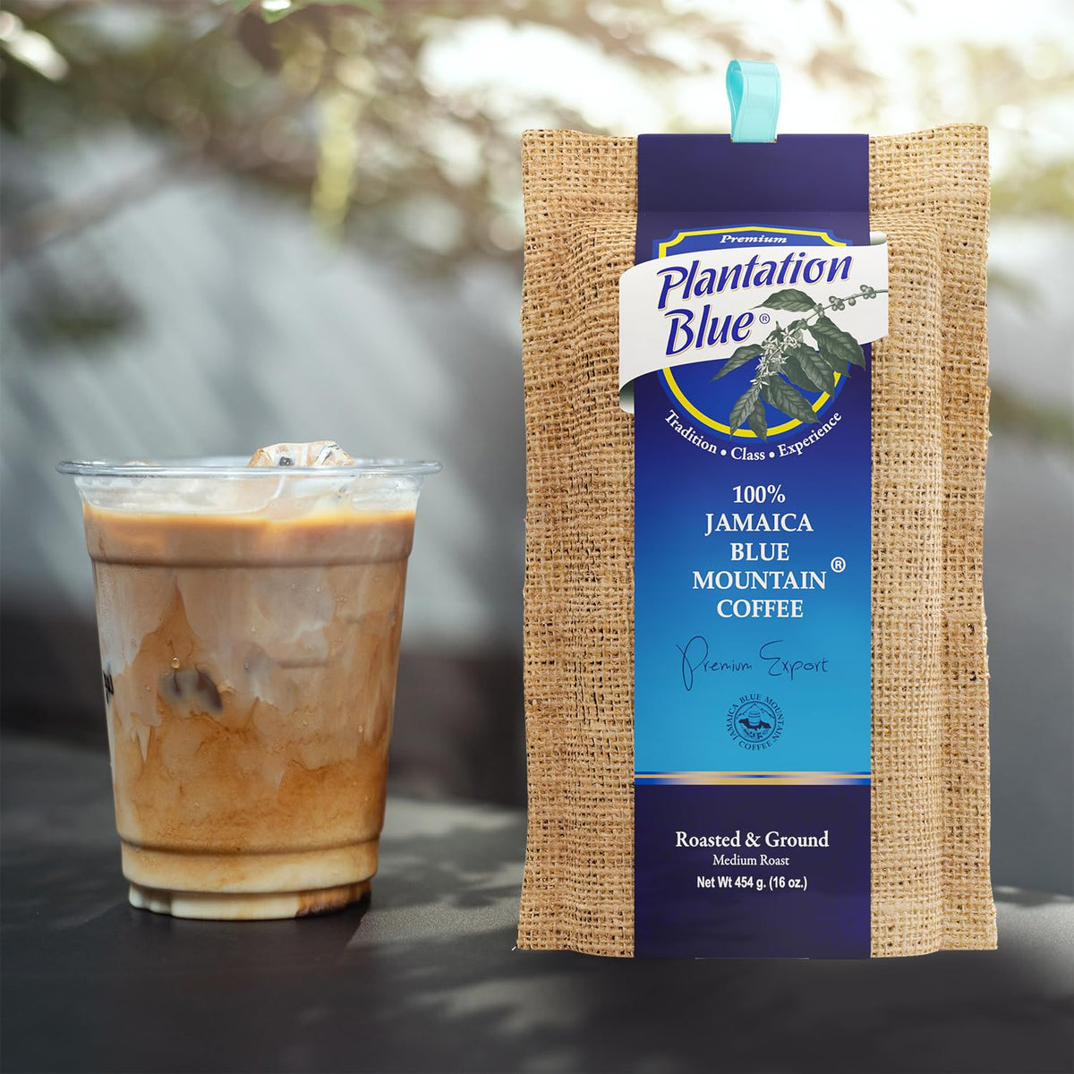 Premium Plantation Blue Tradition Class Experience beans ready for precise grind and brew.