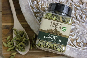 Pride of India Cardamom pods for drinks enhances tea, coffee, and cocktails.