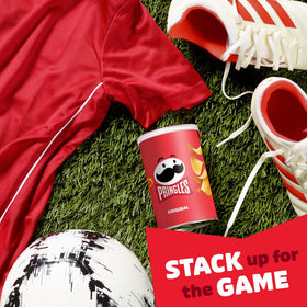 Pringles Original game-time snack for sharing with friends.