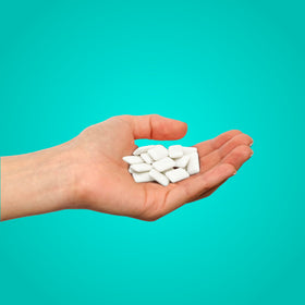 PUR Gum 100% xylitol-sweetened chews for lower calories