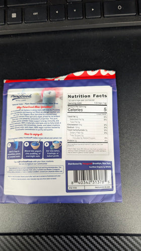 PureGood blue spirulina latte color for vibrant drinks