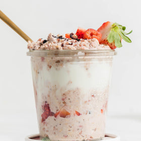 Purely Elizabeth oatmeal cup gluten-free option for gluten-conscious breakfasts.
