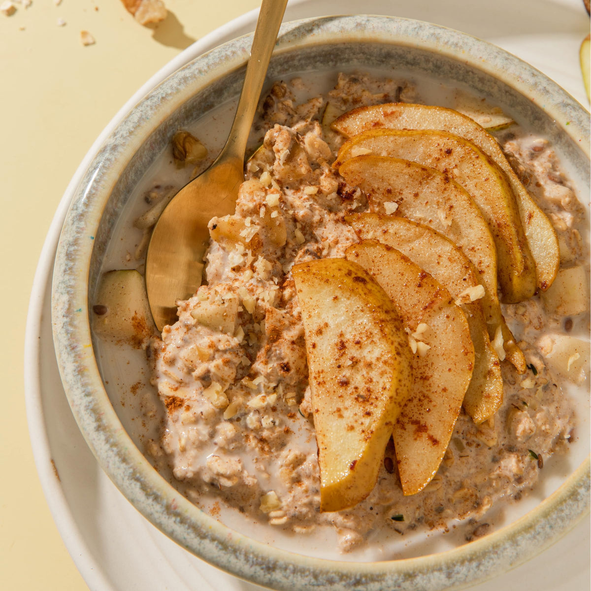 Overnight oats in a jar using Purely Elizabeth oats for easy prep