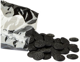 QDWQ-US coin licorice close-up highlighting traditional Dutch flavor and bite.