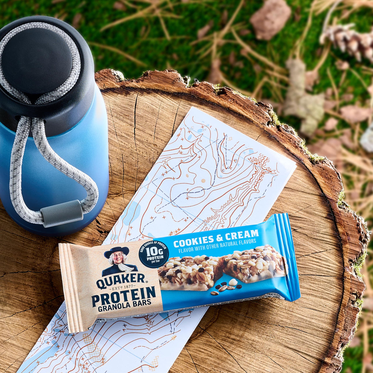 Quaker Protein Granola Bars Cookies & Cream flavor highlights crunchy oats.