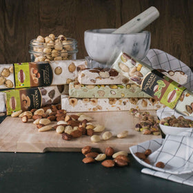 Quaranta nougat gift-ready box with nuts