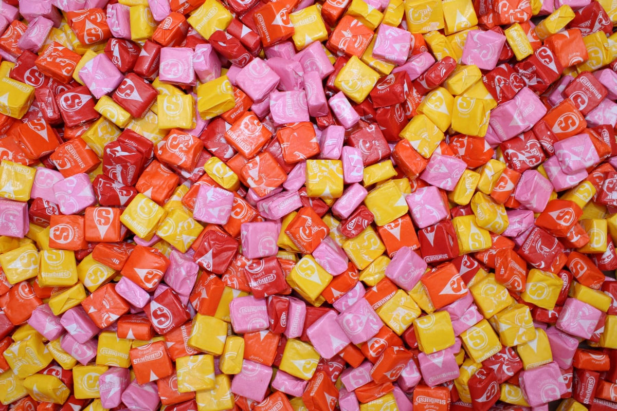 QUEEN CITY CANDY CAVE Fruity Star Candy, fun size chews for quick cravings.