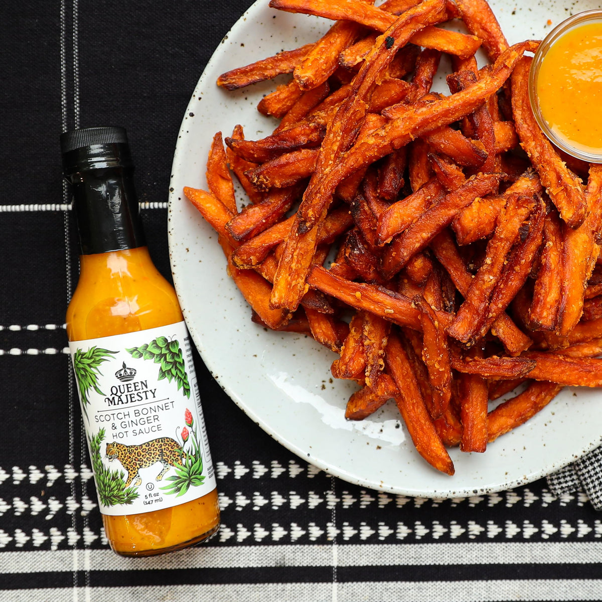 Queen Majesty Scotch Bonnet & Ginger sauce, bright golden hue