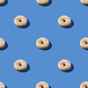 Rabbit Creek Confetti Donuts Mix frosting glaze, ready-to-use finish for festive desserts.