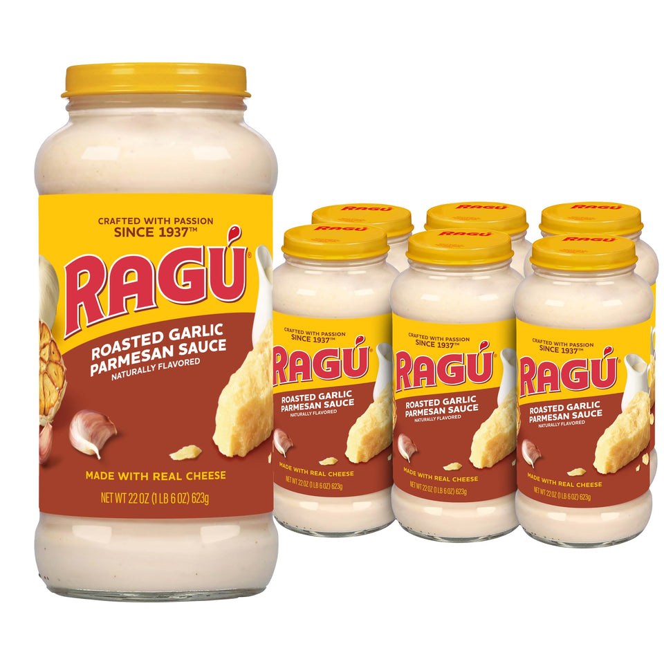 RAGÚ Roasted Garlic Parmesan sauce jar-pack-of-six ready for quick weeknight pasta.