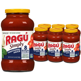 RAGÚ Simply Traditional sauce jar front, ready for easy family dinners