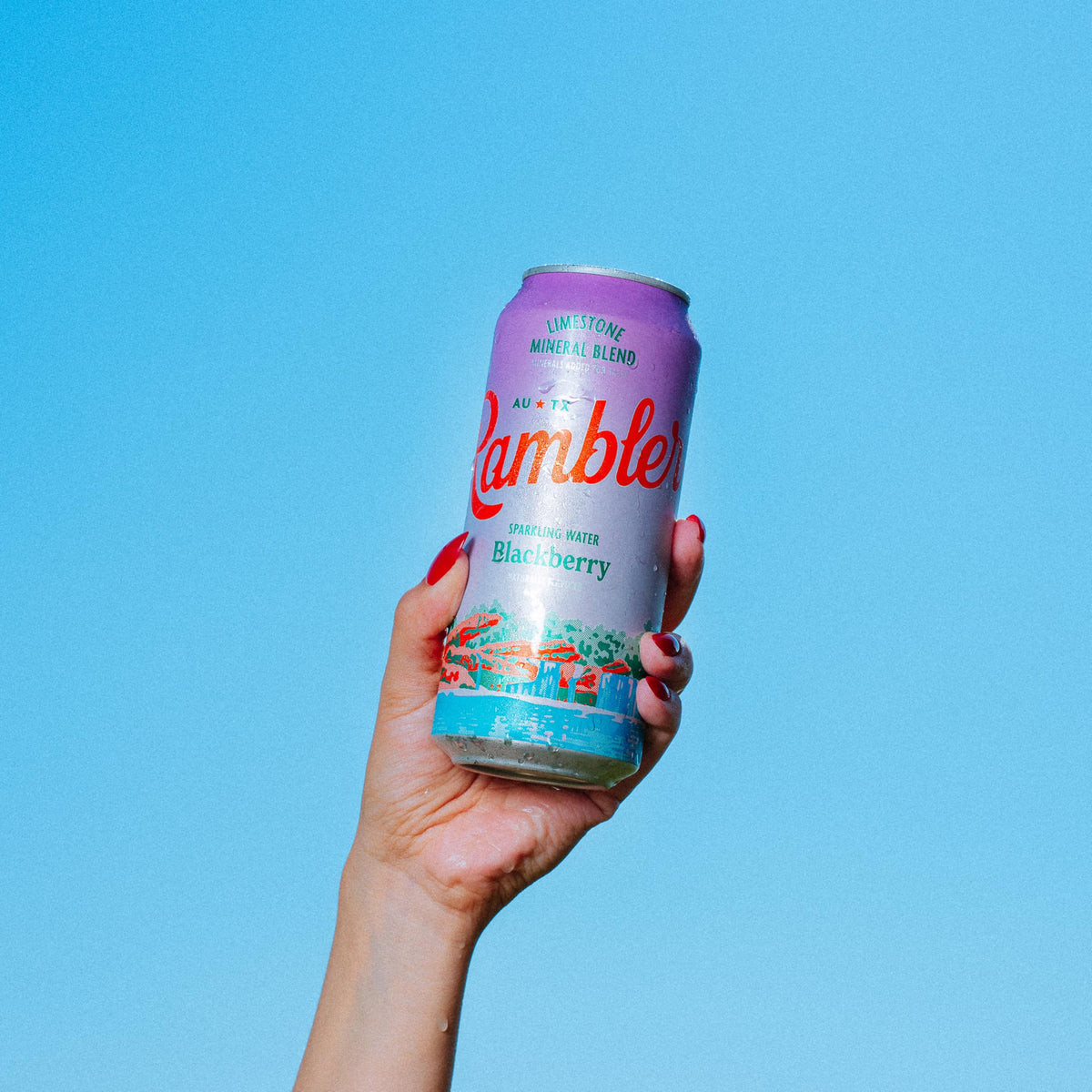 Rambler AUTX mineral-rich sparkling water close-up showing bubbles and clarity.