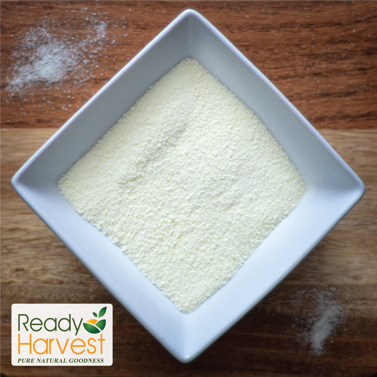 Ready Harvest milk powder being poured for quick hydration