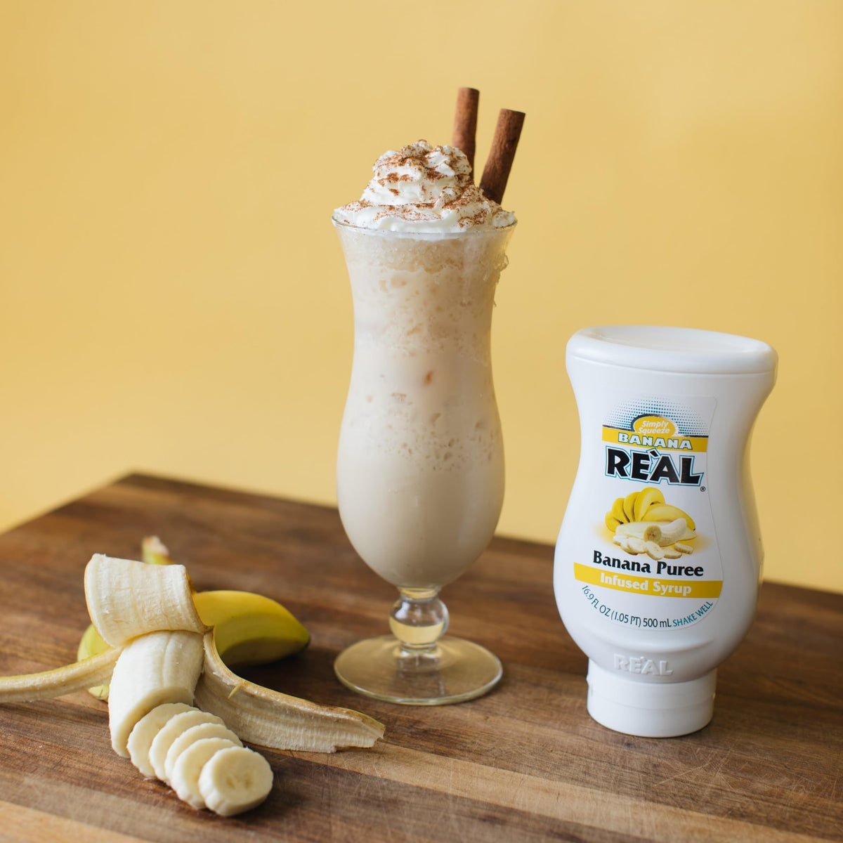 Reàl Infused Exotics banana puree syrup wide-mouth opening for easy access