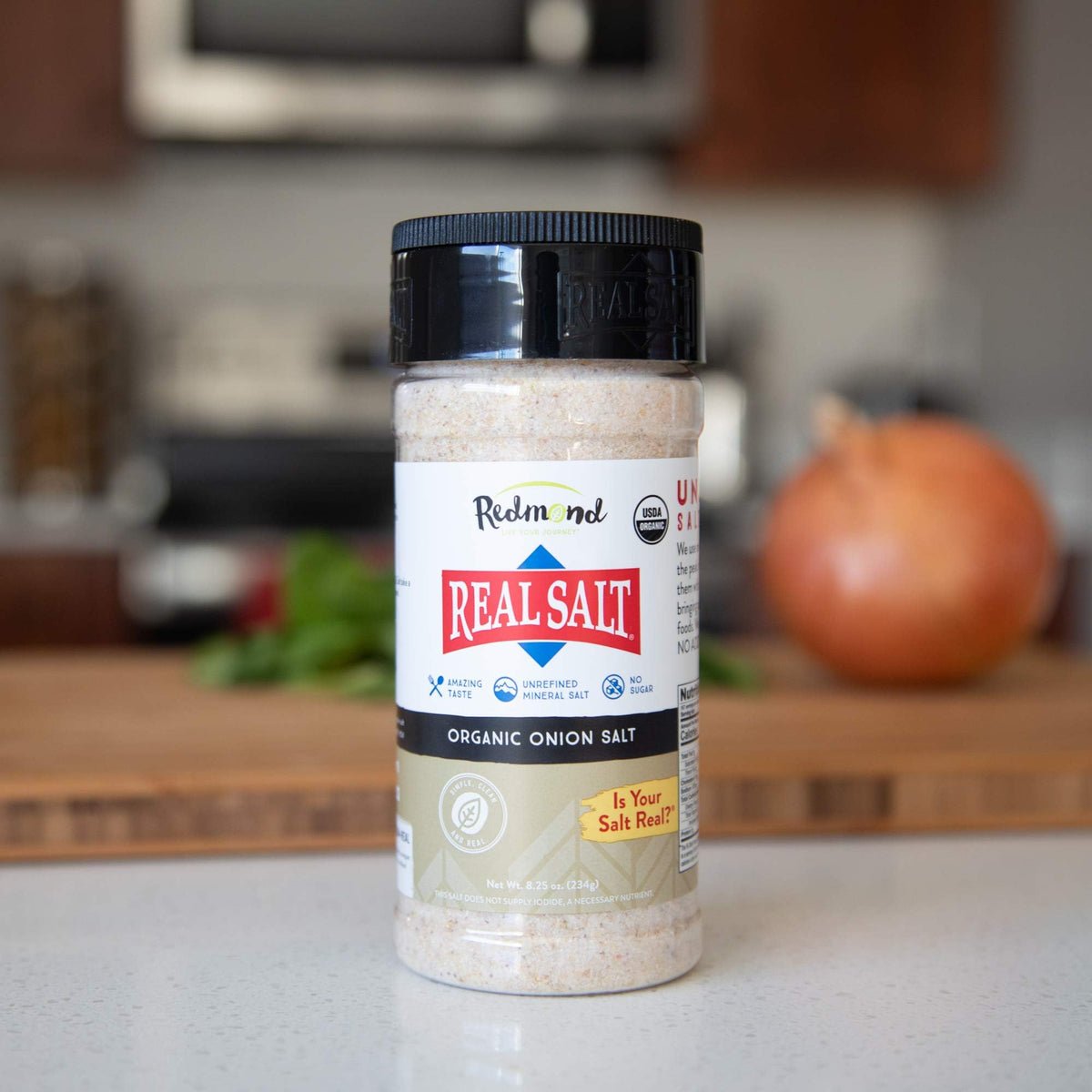 REDMOND Organic Onion Salt showcases pairing with meats and vegetables for easy seasoning