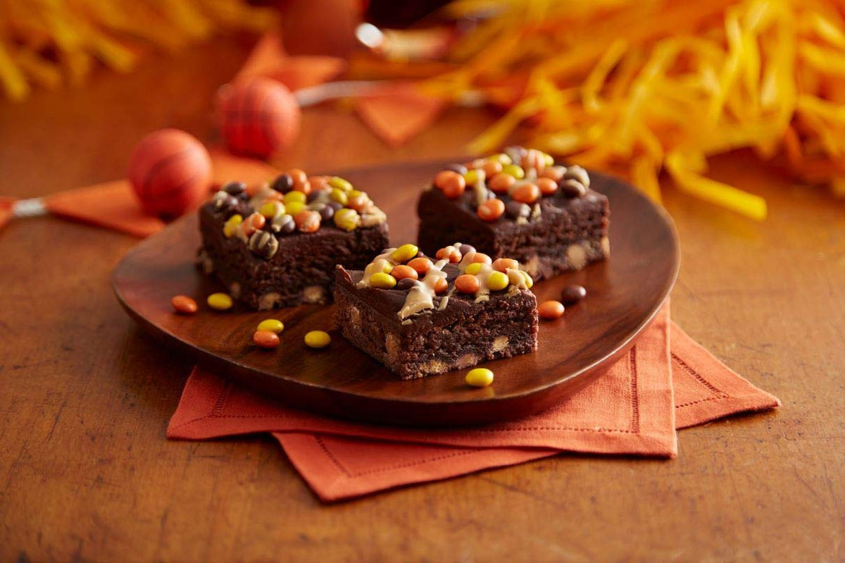 Sealable 200g bag of Reese Pieces ready for sharing.