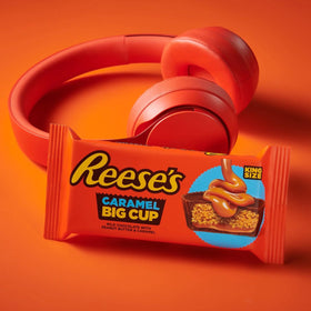 REESE'S Big Cup with Caramel Milk Chocolate King Size packaging invites sharing and sweetness.