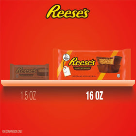 Gift-ready half-pound Reese's pack, ideal for holidays and parties.