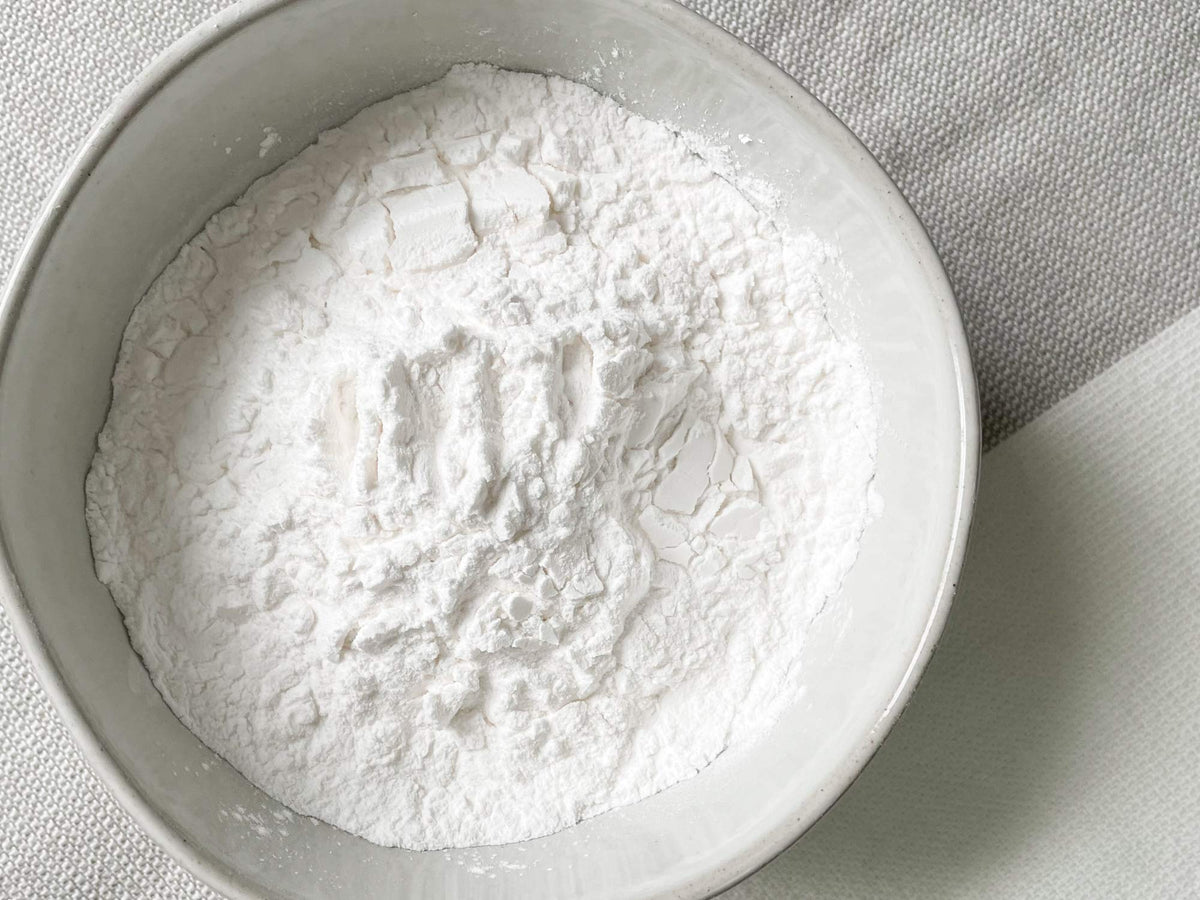 Relative Foods tapioca flour image demonstrates cornstarch substitute in cooking.
