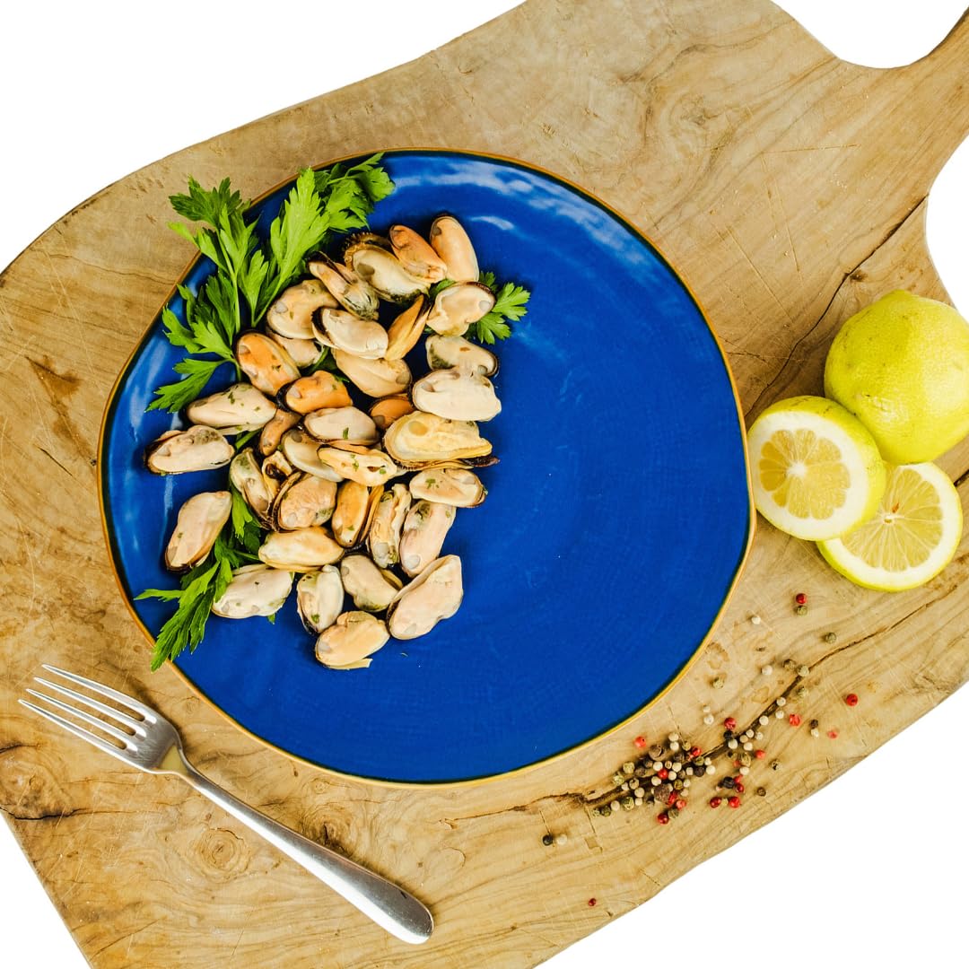 Renna mussels product of Italy in an elegant gourmet jar.