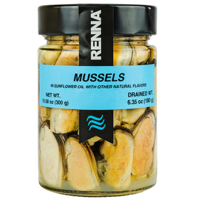 Renna mussels in sunflower oil jar showcases premium Italian seafood for easy meals.