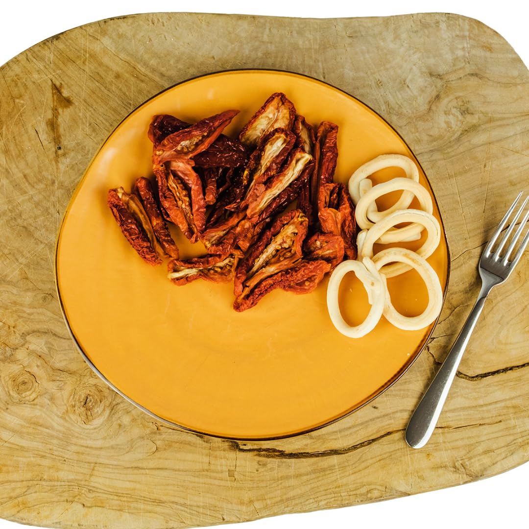 Renna sun-dried tomatoes in oil bottle; easy to pour for quick meals.