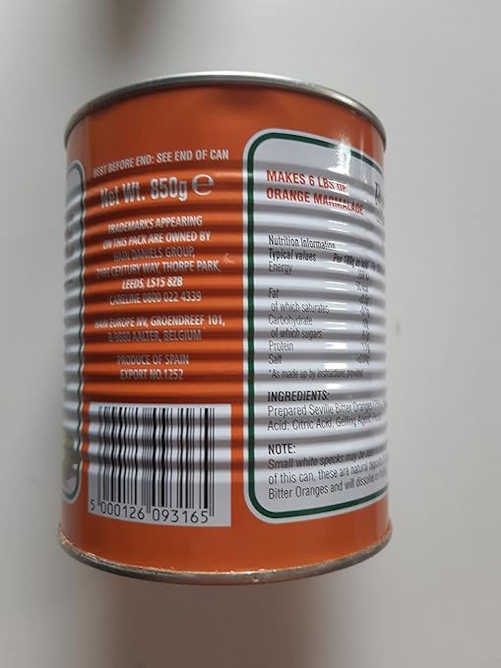 Robertson's Mamade Marmalade with Seville oranges highlighting premium ingredients.