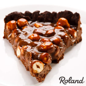 Roland Foods Hazelnut Oil from France in tin packaging protecting aroma.