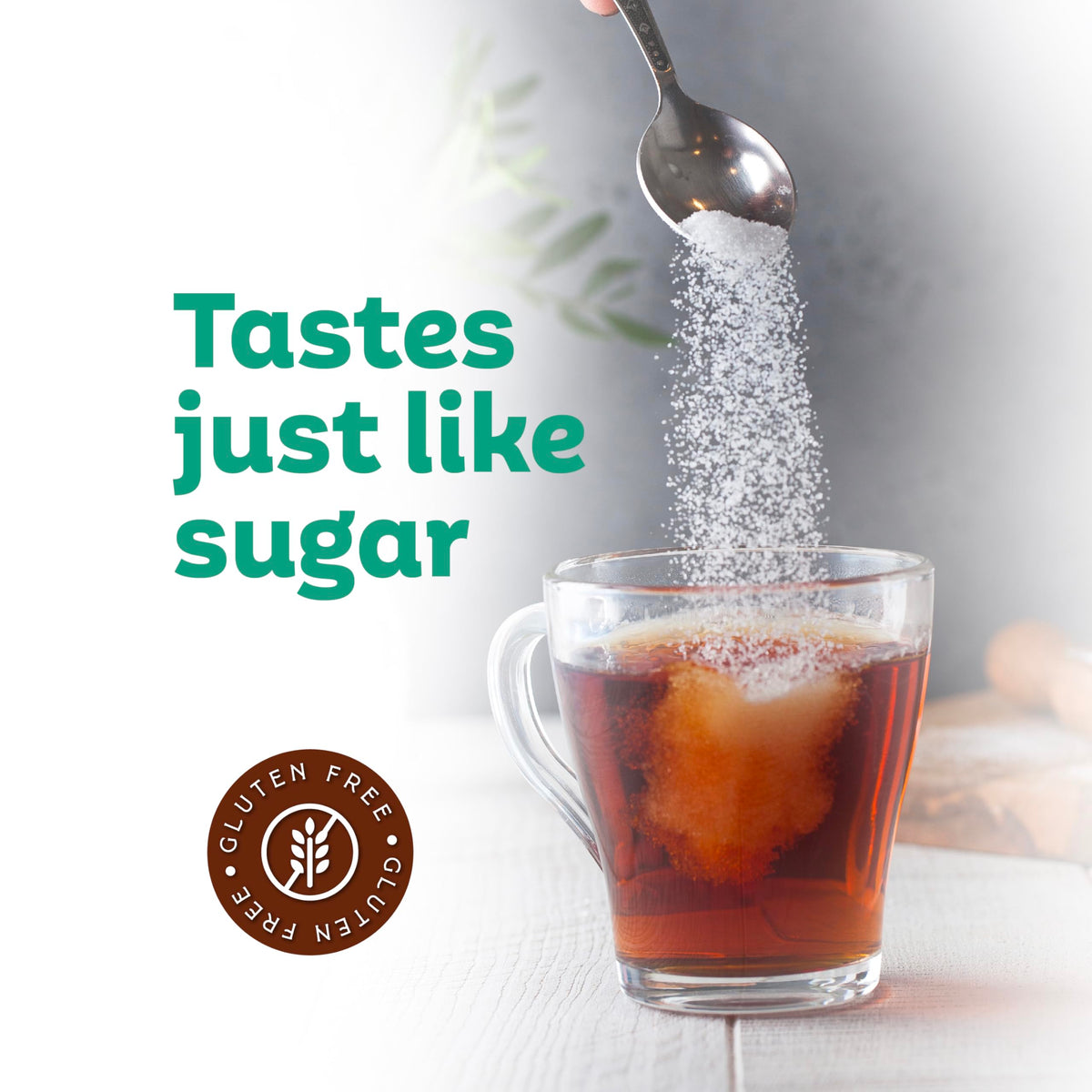 Roots Circle erythritol spoon measures zero-calorie sweetness in coffee