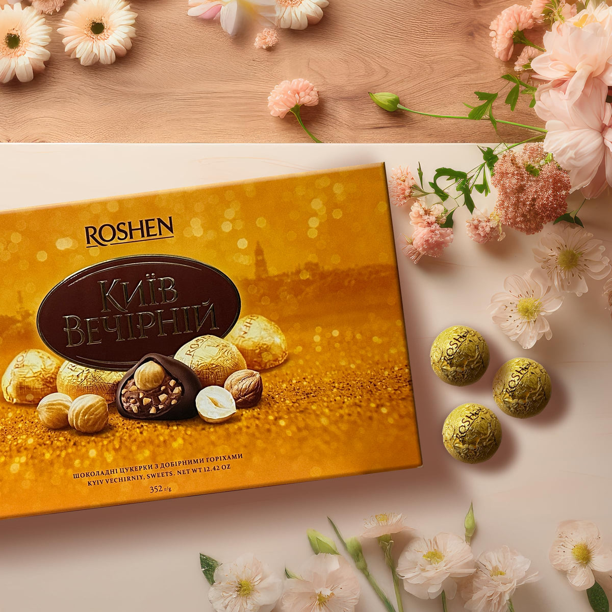 Roshen compact box with 12.42oz of premium dark chocolate.