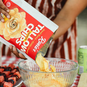 Sea salt dusting on Rosie’s Beef Tallow Chips highlights clean flavor