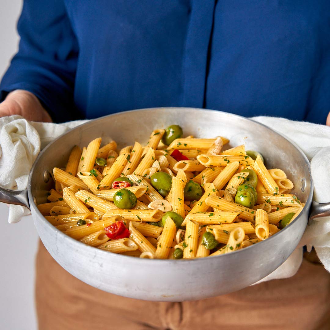 Rummo GF Rigatoni No.50 with tomato sauce, ready to serve.